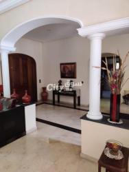 Magnifique villa avec piscine et grand jardin arboré - 5