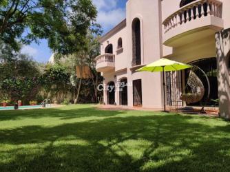 Magnifique villa avec piscine et grand jardin arboré - 13