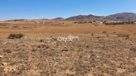 ارض للبيع توجد في موقع إستراتيجي تطل على البحر قرب La plage Rouge - 4