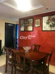 Apparemment à vendre - 6