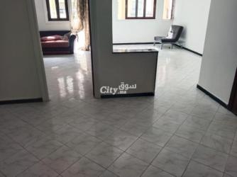 Apparemment à vendre - 7