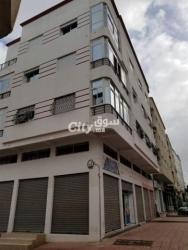 Apparemment  à vendre - 8