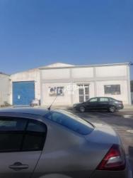 A vendre local de 3 hangars - 5