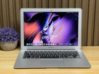 MacBook air i5 slime disc 256 SSD - 2
