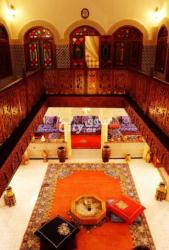 رياض للبيع بمراكش بشارع جيليز - 9