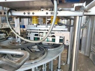 آلة تعبئة وتغليف حجمية مستعملة - 3